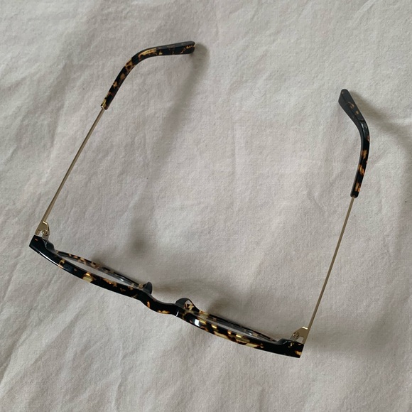 Farmfresh Glasses (non prescription) - Picture 3 of 6